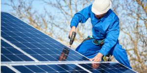 Installation Maintenance Panneaux Solaires Photovoltaïques à Saint-Christophe-du-Luat